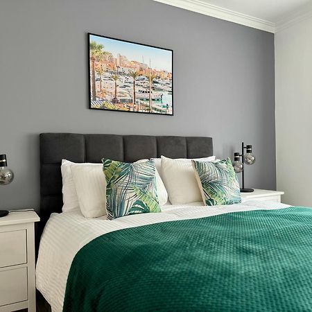 Princess Retreat Beautiful Modern Aprt 2 Min Walk From Quarteira Beach מראה חיצוני תמונה