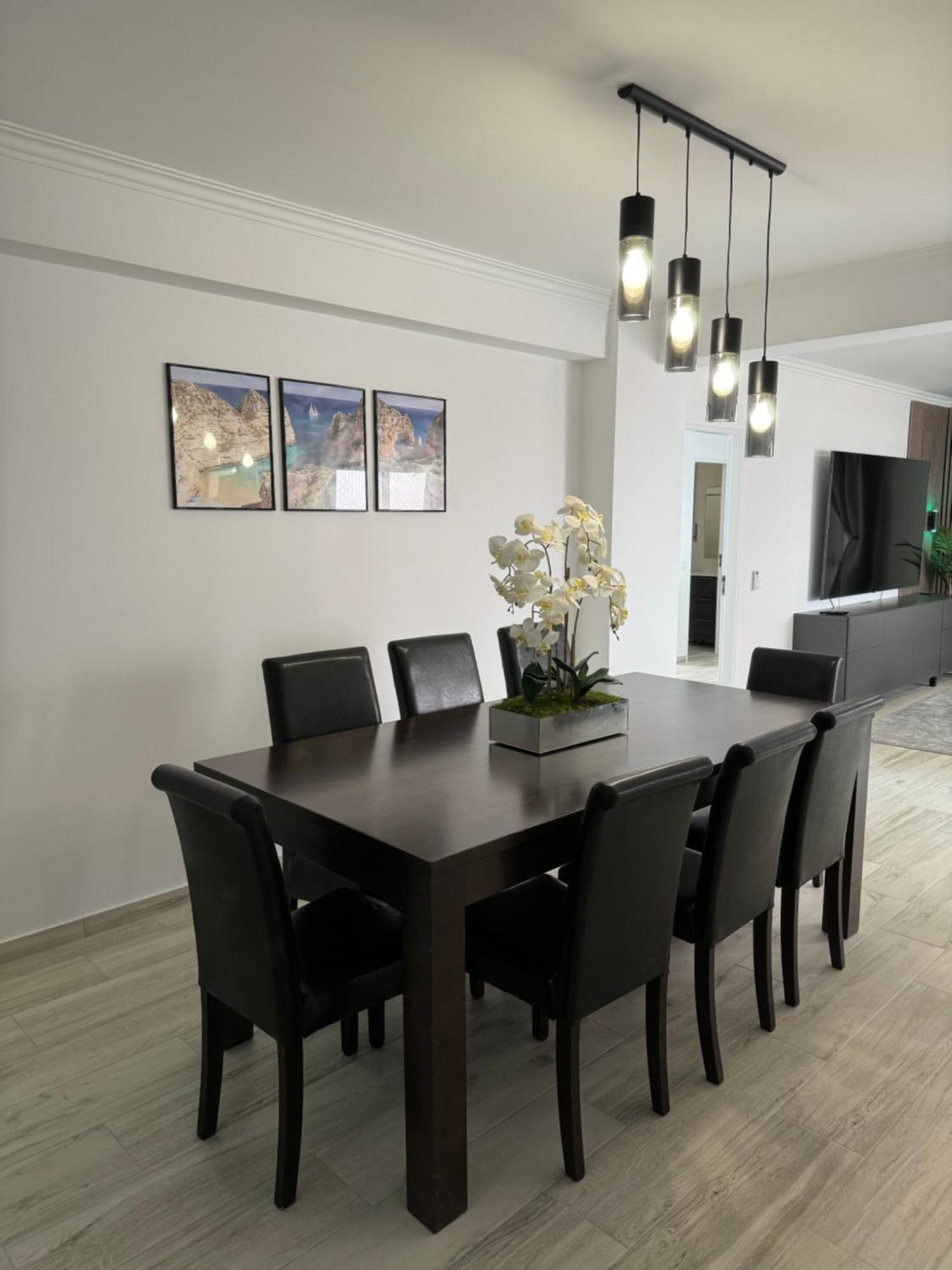 Princess Retreat Beautiful Modern Aprt 2 Min Walk From Quarteira Beach מראה חיצוני תמונה