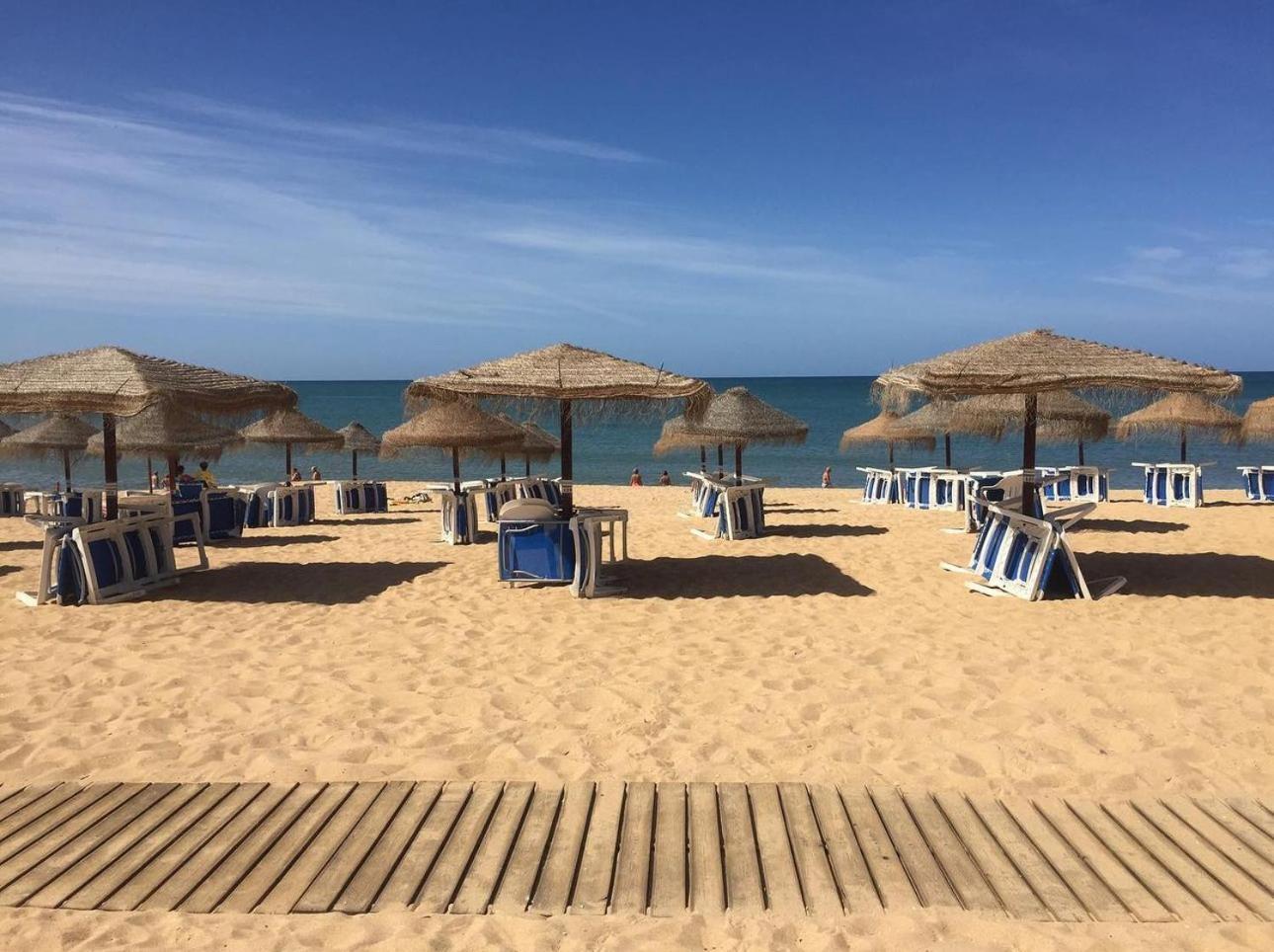 Princess Retreat Beautiful Modern Aprt 2 Min Walk From Quarteira Beach מראה חיצוני תמונה