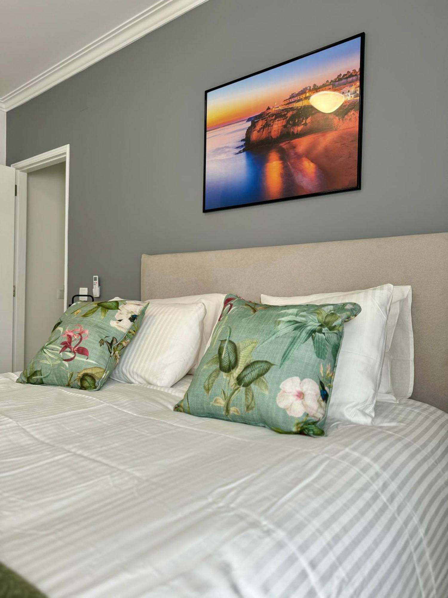 Princess Retreat Beautiful Modern Aprt 2 Min Walk From Quarteira Beach מראה חיצוני תמונה